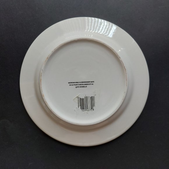 Cute 8" Santa Plate. - Picture 3 of 4